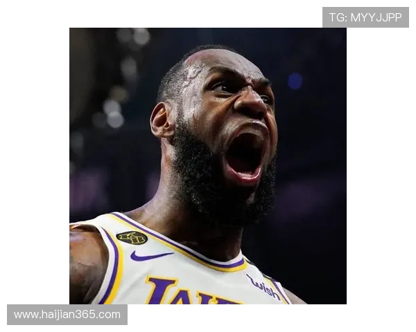 詹姆斯:从篮球场上的传奇到社会影响力的多元化探索之路